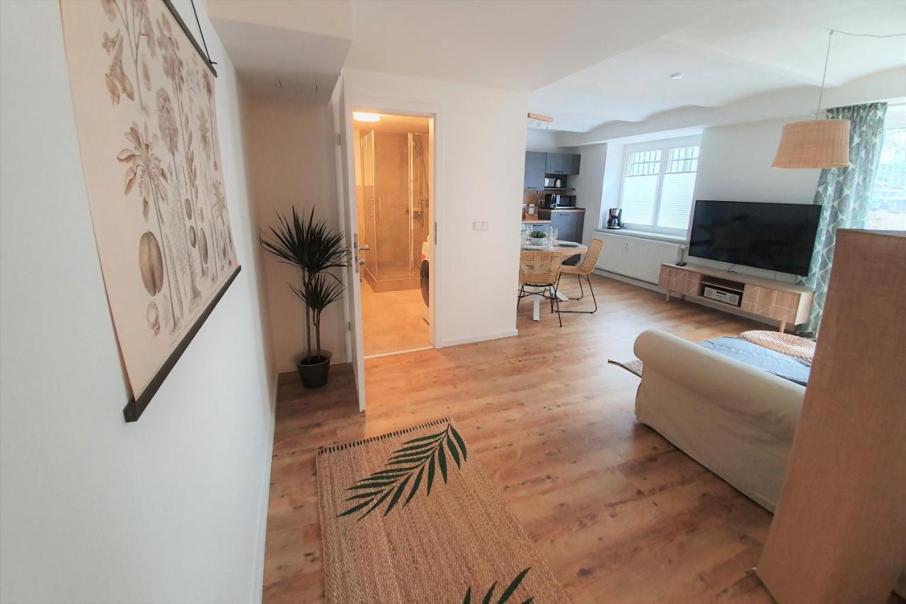 Pb Ferienwohnungen - Fewo 1 - Stilvoll Eingerichtetes Apartment Im Herzen Senftenbergs 外观 照片
